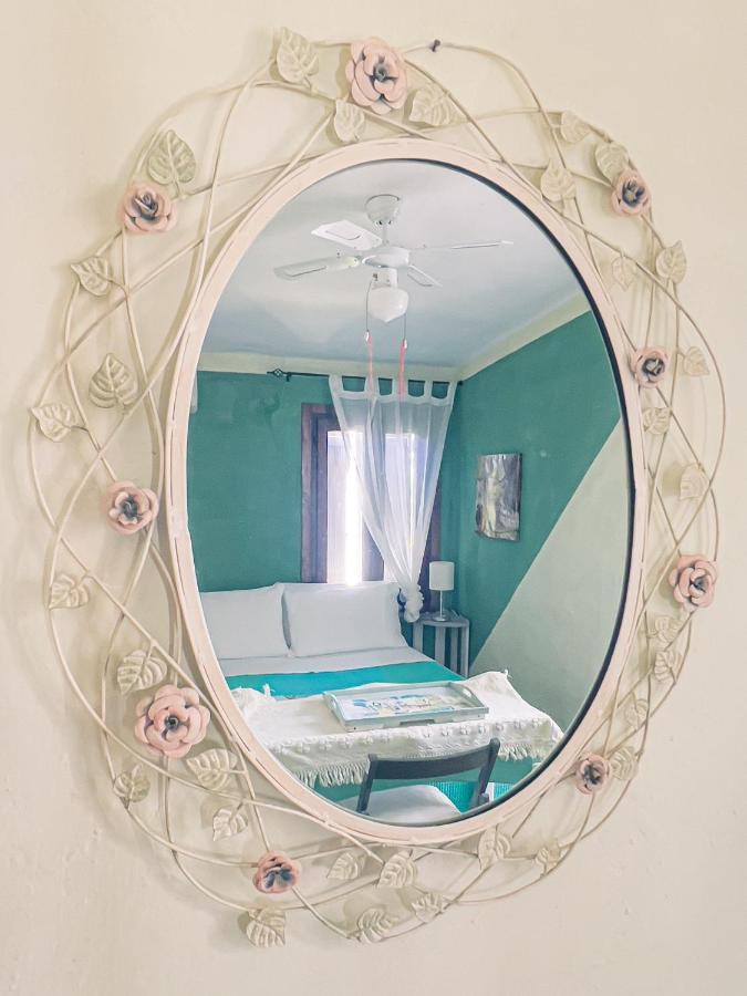 Helianthus Rooms พูลา ภายนอก รูปภาพ